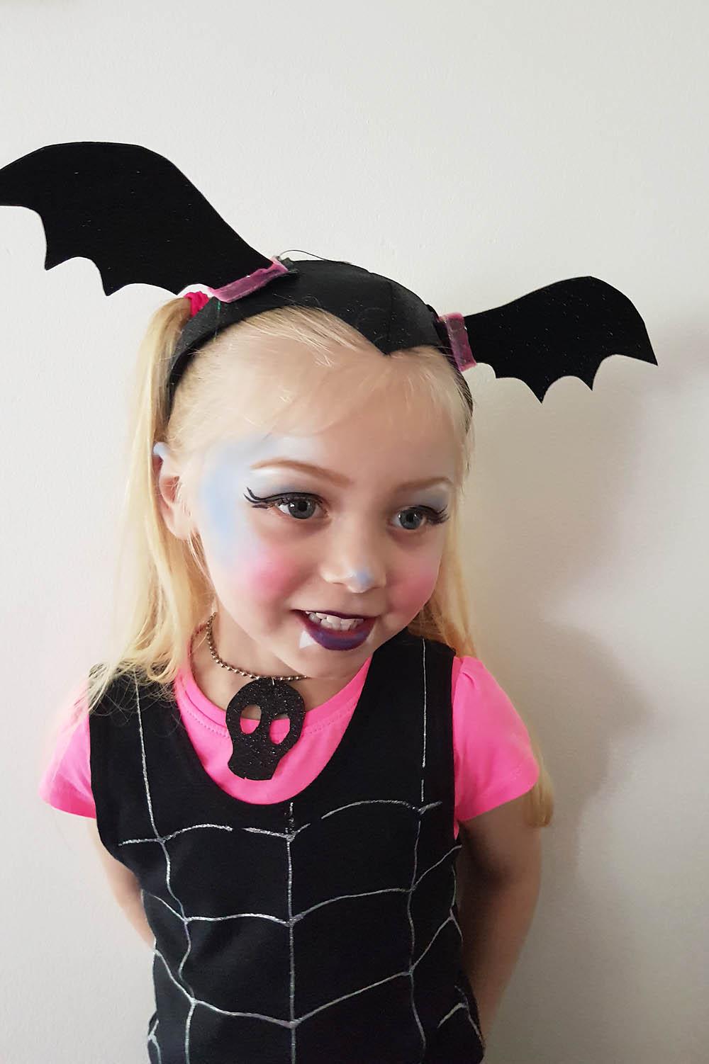 vampirina no sew fancy dress up halloween disney diy headband hair  vampire tutorial mum crafts 15.jpg