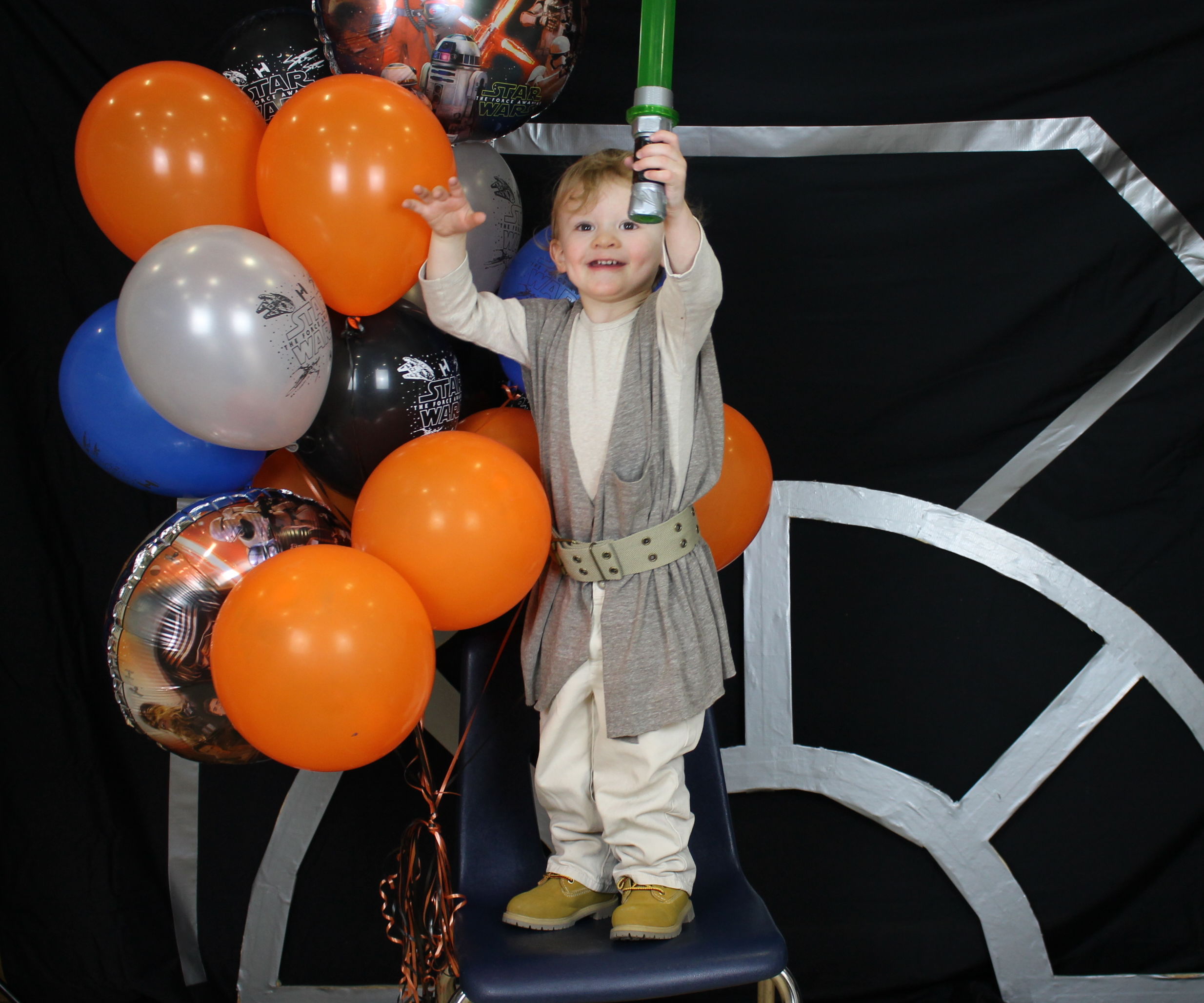 Super Quick Last Minute Toddler Jedi Costume